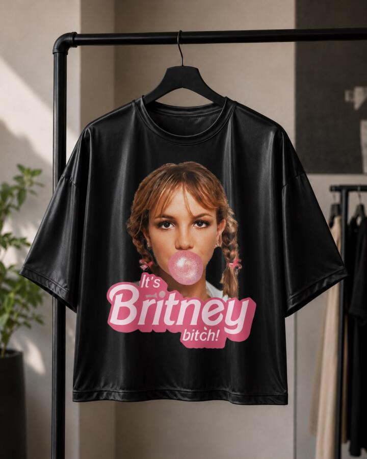 Remera over Britney